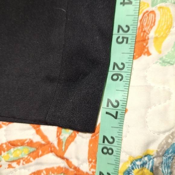 A bundle of 3 ladies slacks in a size 24W. Pre-loved and in great condition. - Picture 5 of 16